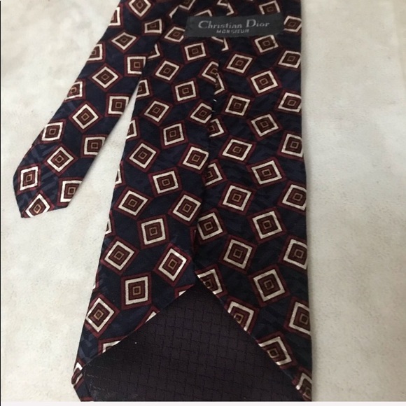 CHRISTIAN DIOR Tie Navy w/Burgundy & Cream… - Picture 8 of 10
